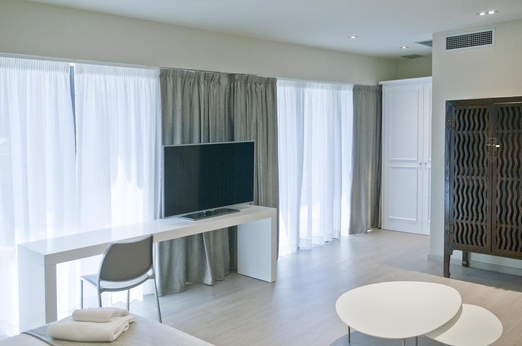 Serennia Exclusive Rooms Barcelona Room photo